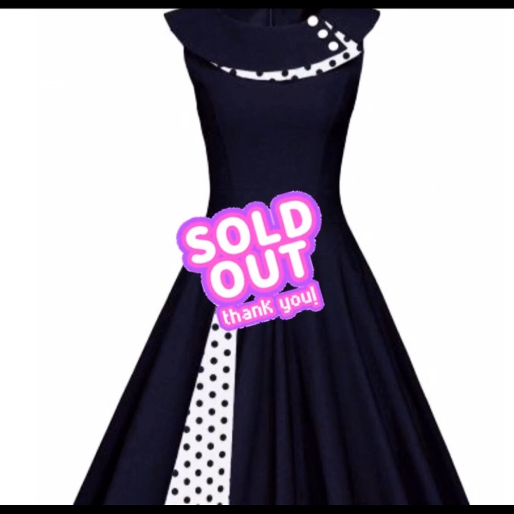 Polka dots sleeveless dress